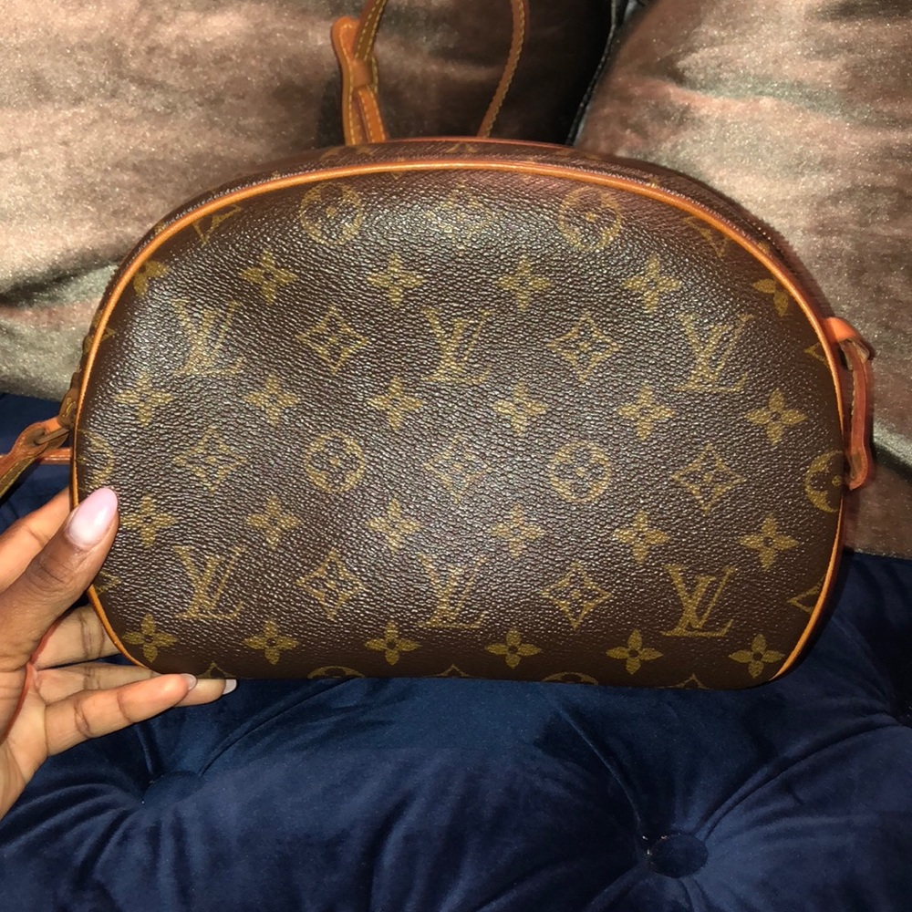 Louis Vuitton Crossbody Bag